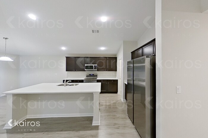 Building Photo - 15 Carrollton Dr