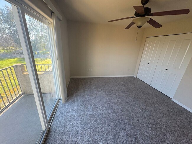 Building Photo - Brokeoffmtn19745/19747