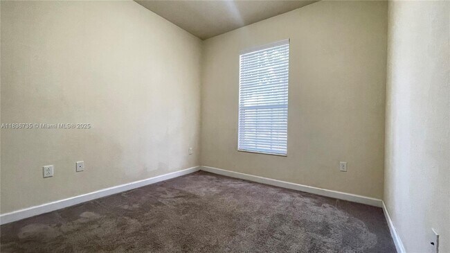 Building Photo - 17090 SW 95th Terrace