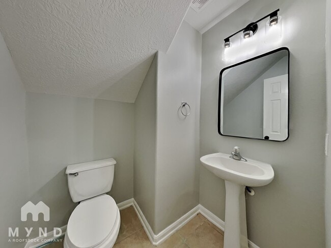 Building Photo - 13613 Bighorn Trail