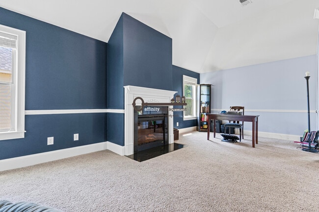 Building Photo - 362 Bowhunter Dr