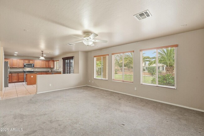 Building Photo - 3032 E Denim Trail