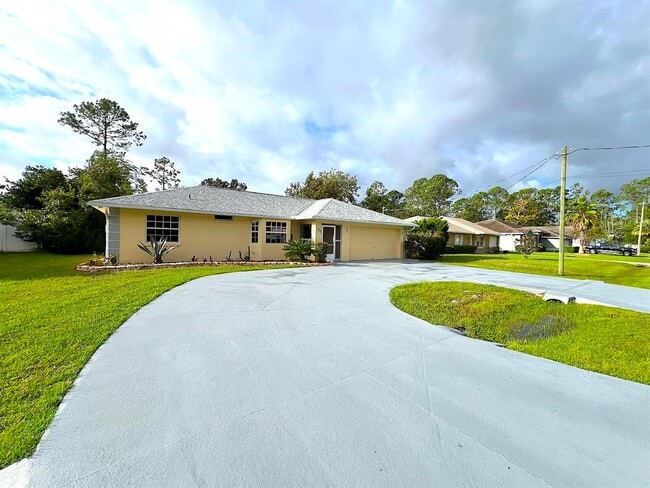 Building Photo - 104 Raemoor Dr