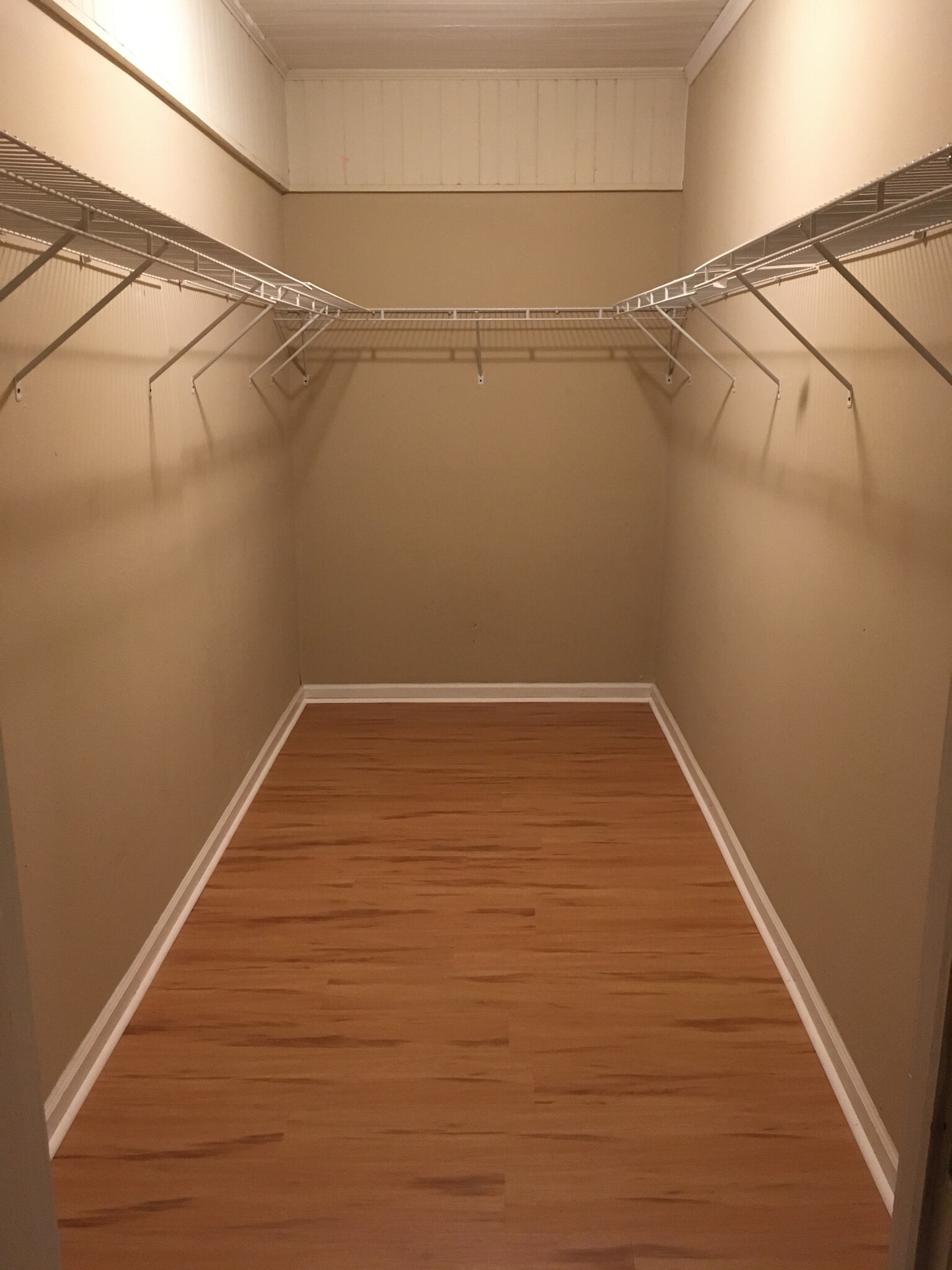 walk in closet - 111 Madere Ln