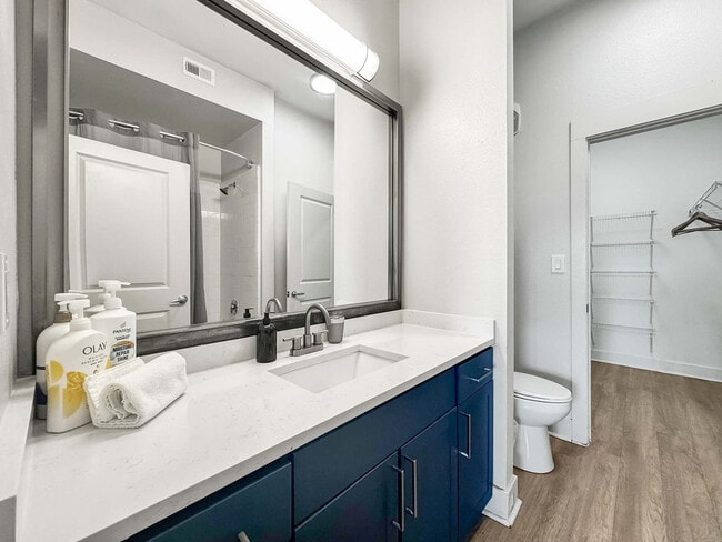 Building Photo - 2901 Indiana St