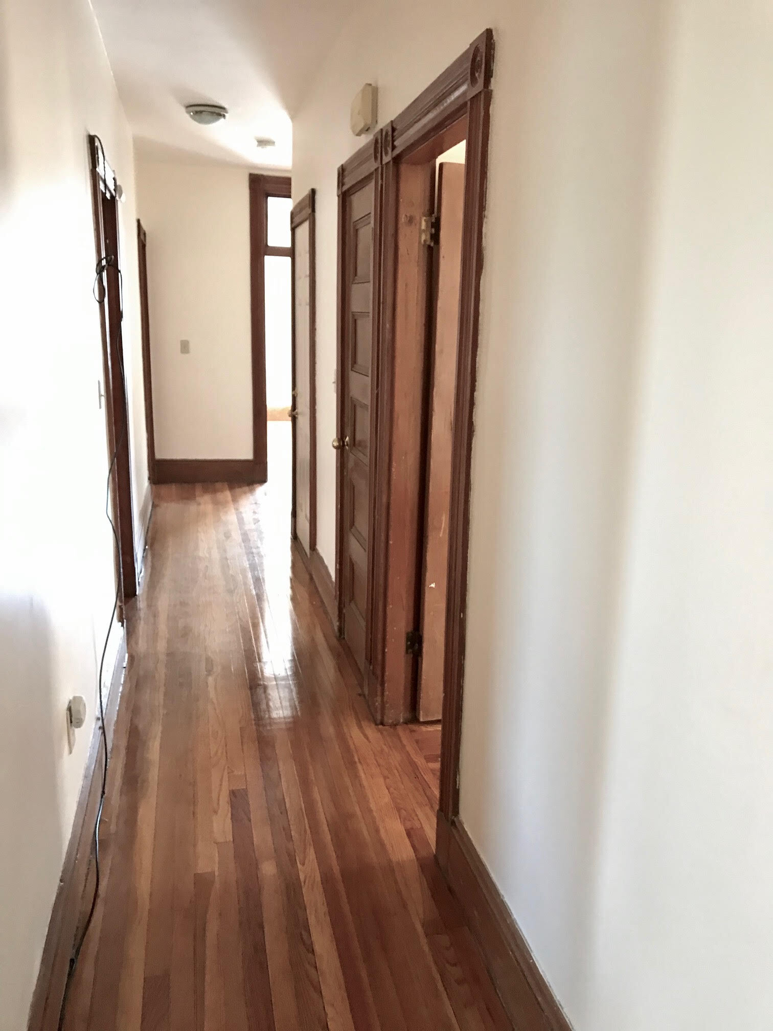 Building Photo - 336 Centre St