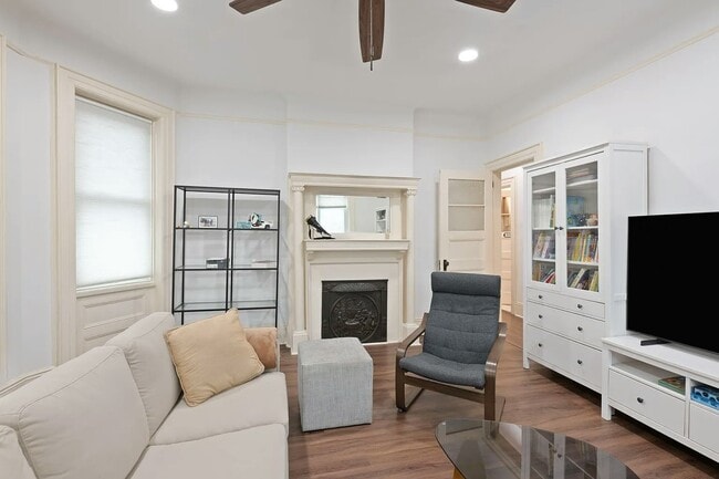 Primary Photo - 139 Prospect St