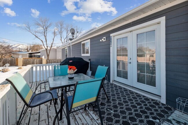 Building Photo - 515 Hawks Blvd