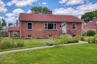 Building Photo - 485 Hamilton St