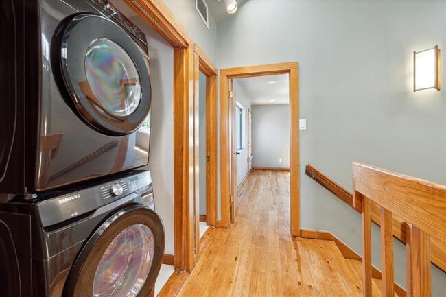 Building Photo - 1503 Fairview St