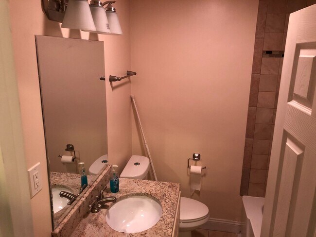 Building Photo - *COMING SOON* Beautiful, Spacious Townhome...