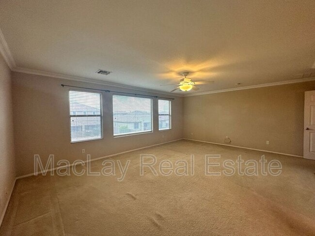 Building Photo - 3691 E Kingbird Pl