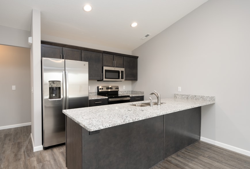 Interior Photo - Somerset Townhomes and Villas