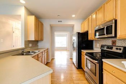 Building Photo - 4517 Meredith Creek Dr