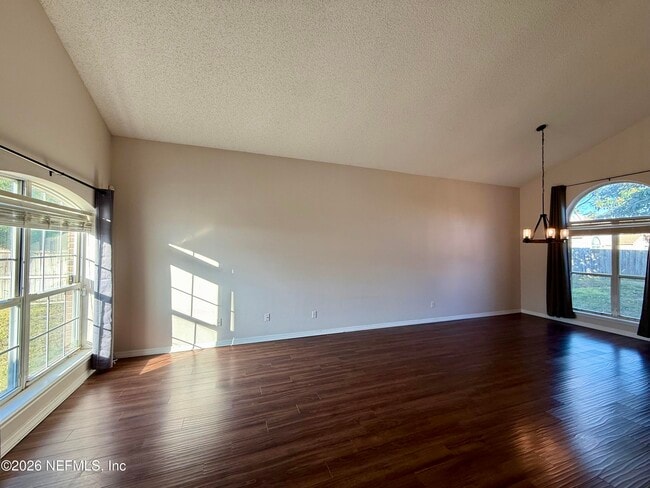 Building Photo - 3785 Union Pacific Dr E