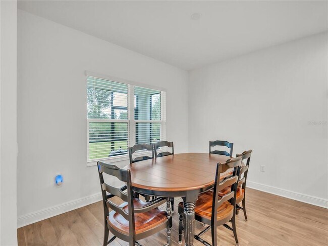 Building Photo - 10108 Hammock Brook Dr