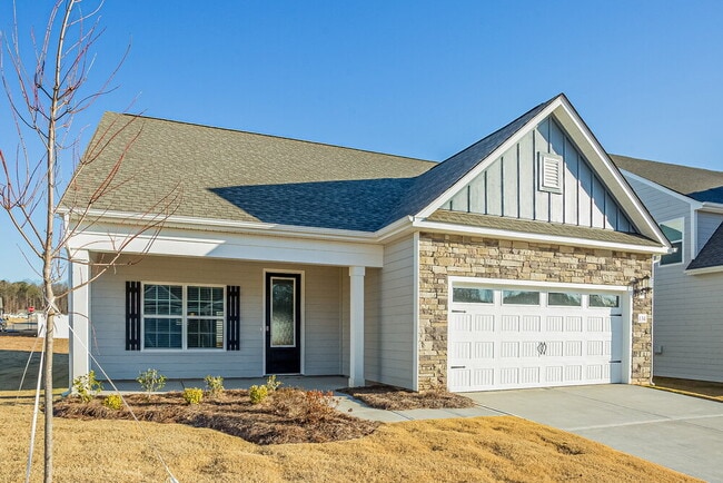 Building Photo - 136 Adams Tree Wy