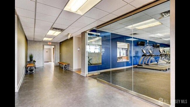 Building Photo - 356 Ridge Rd