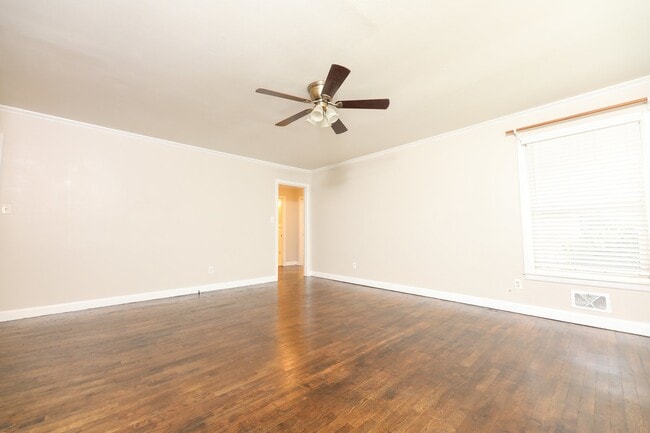 Building Photo - 522 N 25th St