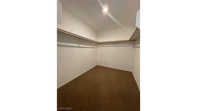 Building Photo - 6124 Castle Gardens Ave