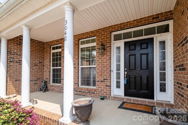 Building Photo - 3048 Arsdale Rd