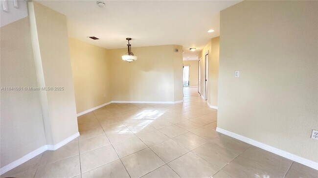Building Photo - 12874 SW 31st Ct