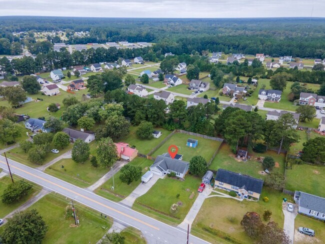 Building Photo - 295 Riggs Rd