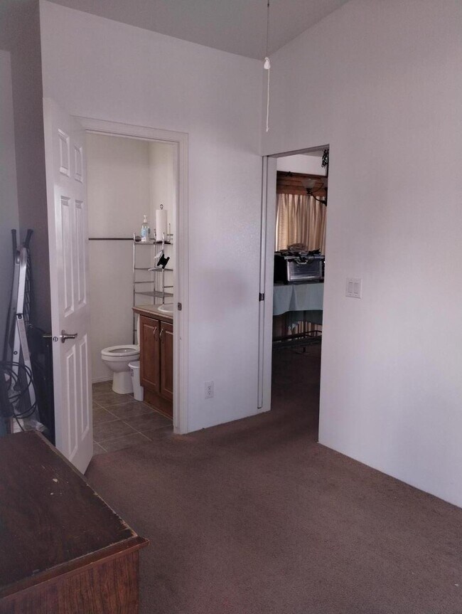 Building Photo - 7300 N 51st Ave