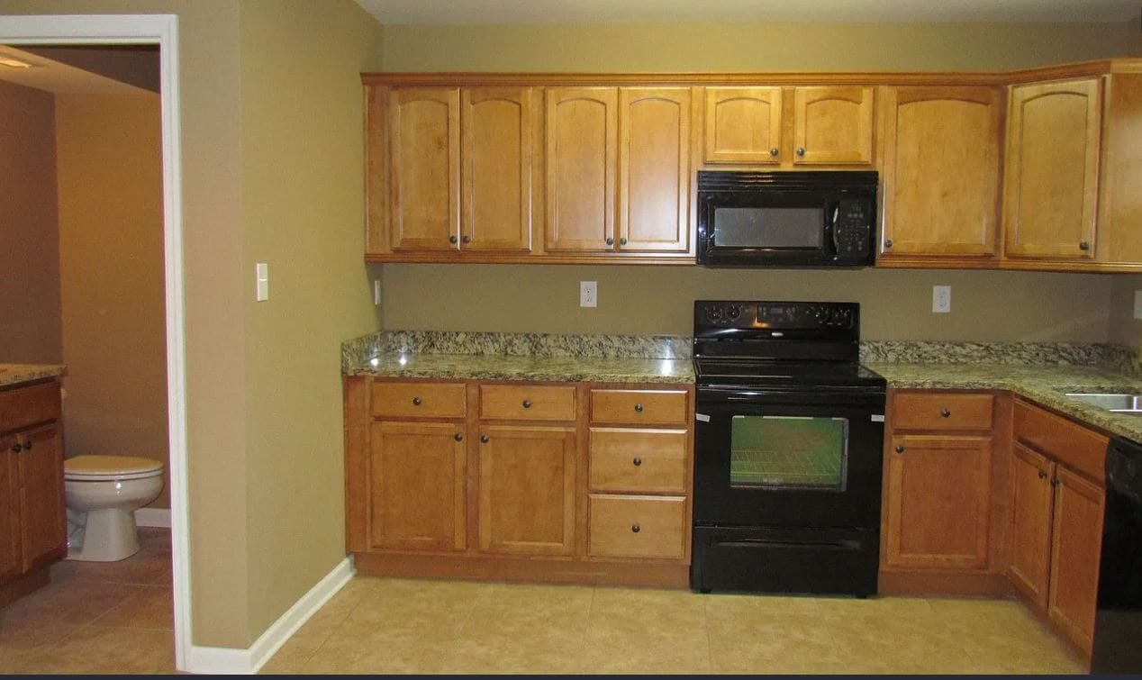 Building Photo - 2237 Spring Meadow Ln SE