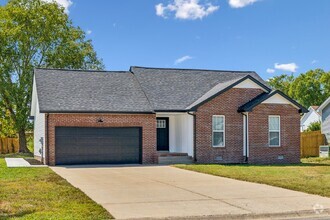 Building Photo - 1824 Cottingham Ct