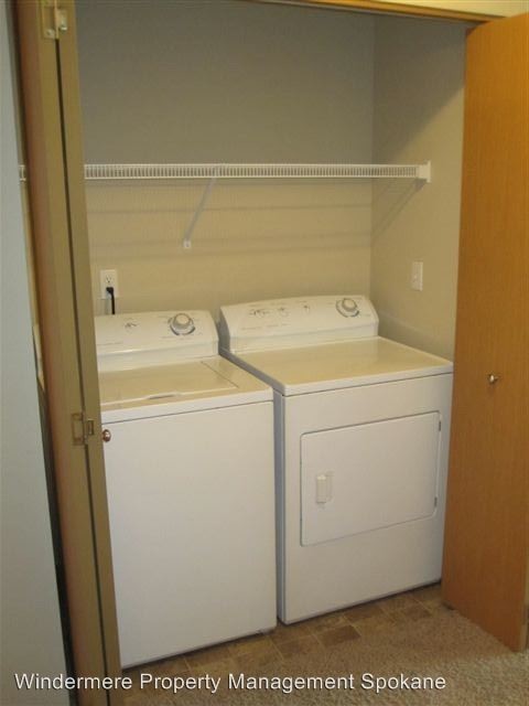 Building Photo - 403 S Eastern Rd