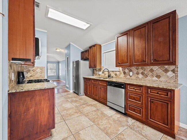 Building Photo - 2801 Single Trace Ct