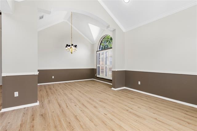 Building Photo - 7421 Avalon Dr