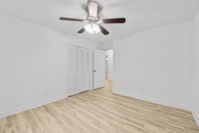 Building Photo - 1306 Dominica Dr