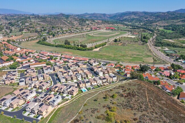 Building Photo - 5605 Estrella Wy