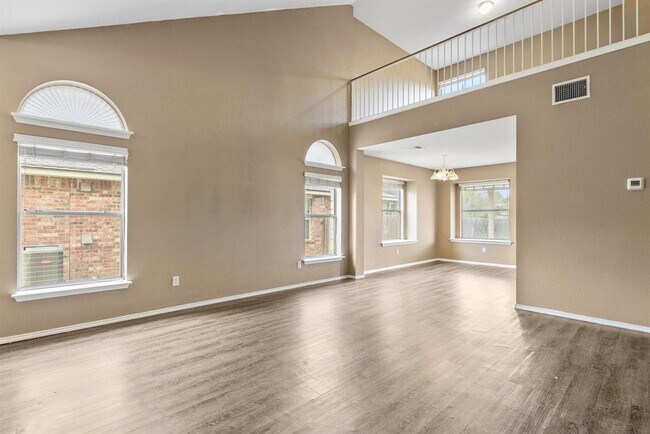 Building Photo - 3769 Castle Rock Dr