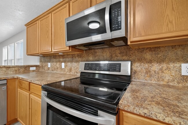 Building Photo - 5454 Cilantro Ln