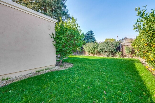 Building Photo - Wow! What a Great Home! Available Soon!