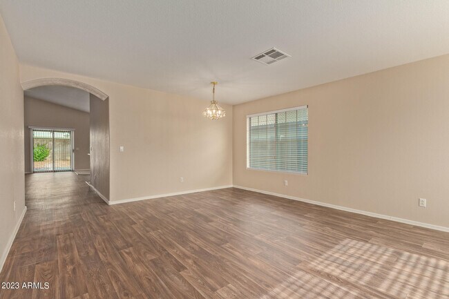 Building Photo - 9012 W Tony Ct
