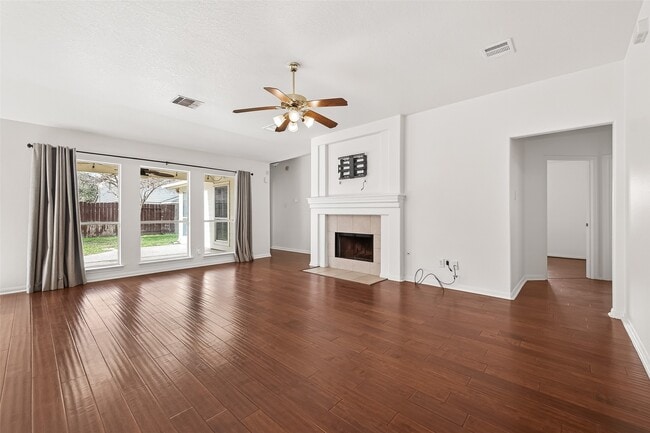 Building Photo - 2638 Marquette Trail