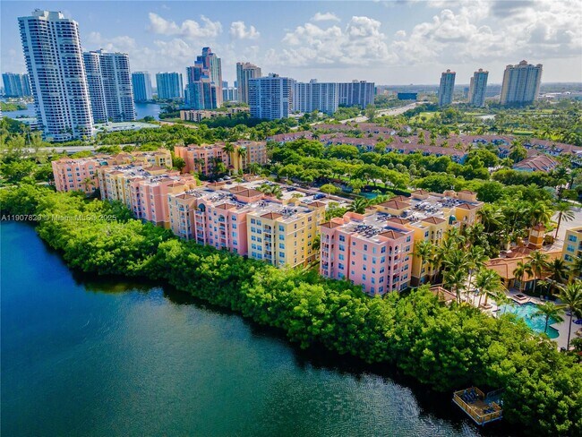 Building Photo - 19555 E Country Club Dr