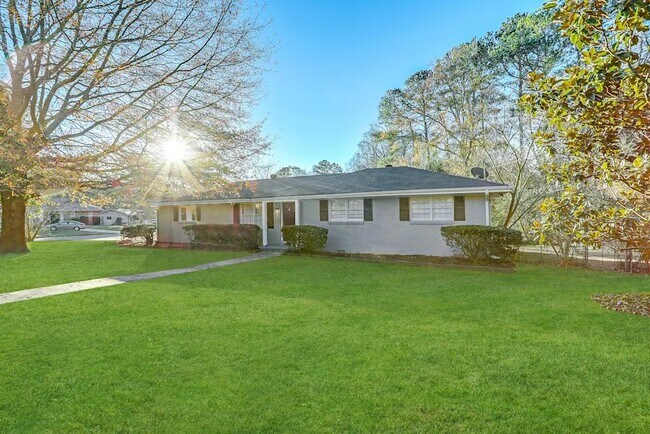 Building Photo - 844 Parkstone Dr