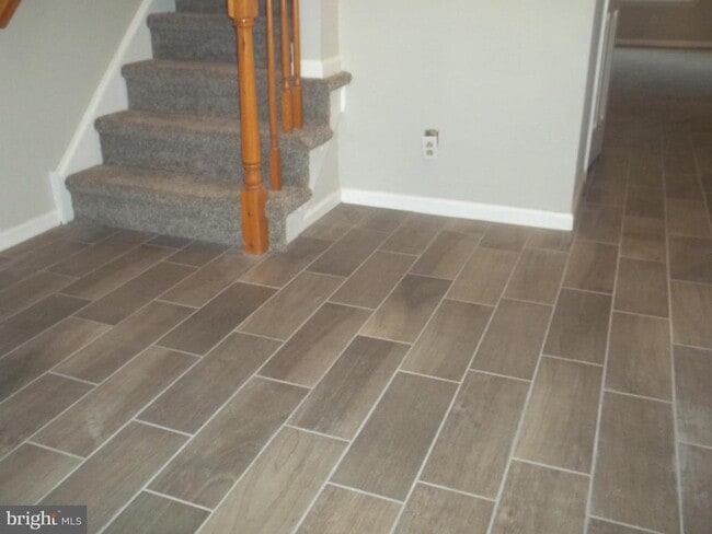 Building Photo - 4908 Tall Cedar Ct