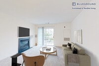 Building Photo - 313 Avalon Cir