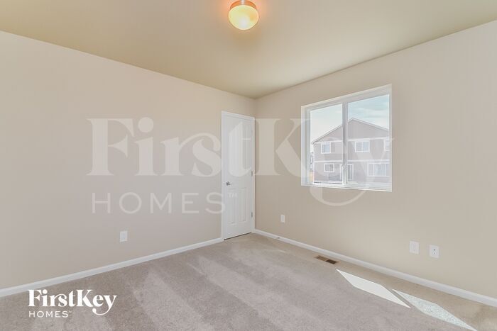 Building Photo - 10501 Luneth Dr