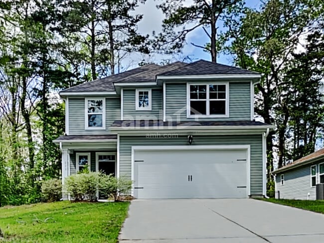 Building Photo - 223 Swan Dr