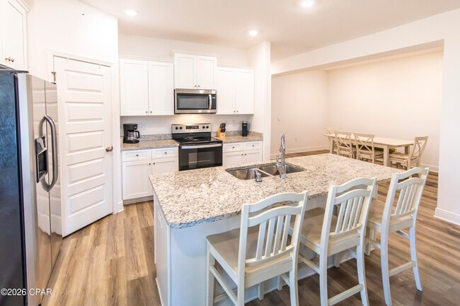 Building Photo - 609 Hancock Wy