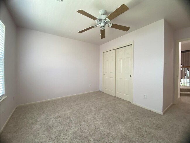 Building Photo - 15706 Springfield Dr