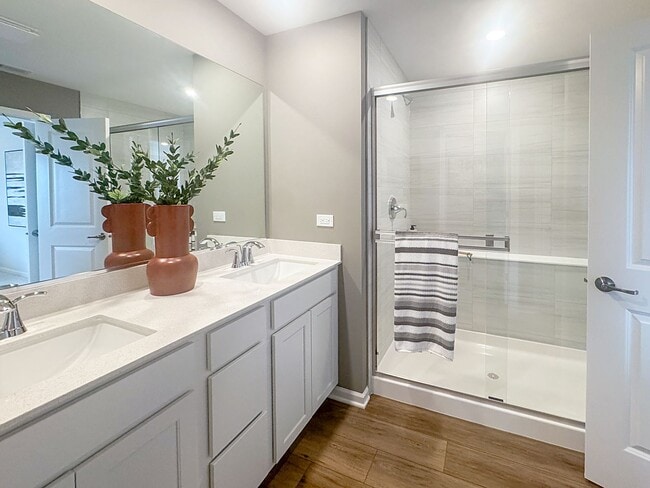 Building Photo - Brand new construction, end unit townhome!