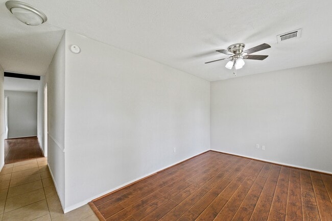 Building Photo - 3308 Kathryn Cir